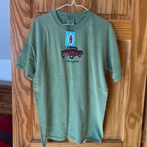 Life is good short sleeve T-shirt. Medium, green.